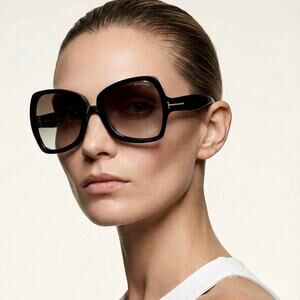 New, TOM FORD Jerry Sunglasses TF1222 01B Authentic